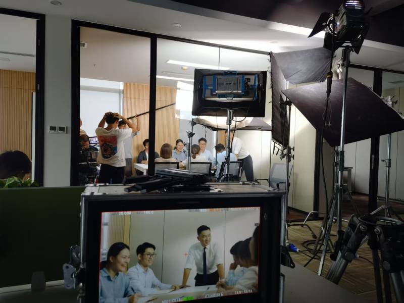 阿坝县产品宣传视频制作方案：全流程成本管控，小预算也能拍出大片既视感